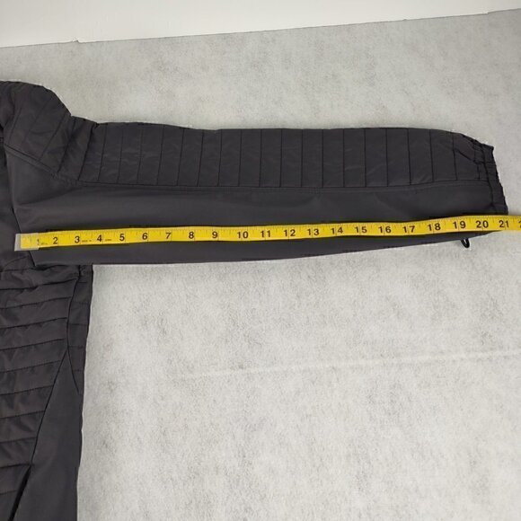 WearGuard Exclusively Aramark Women's Gray Quilted Soft Shell Jacket Size Large - Picture 14 of 16